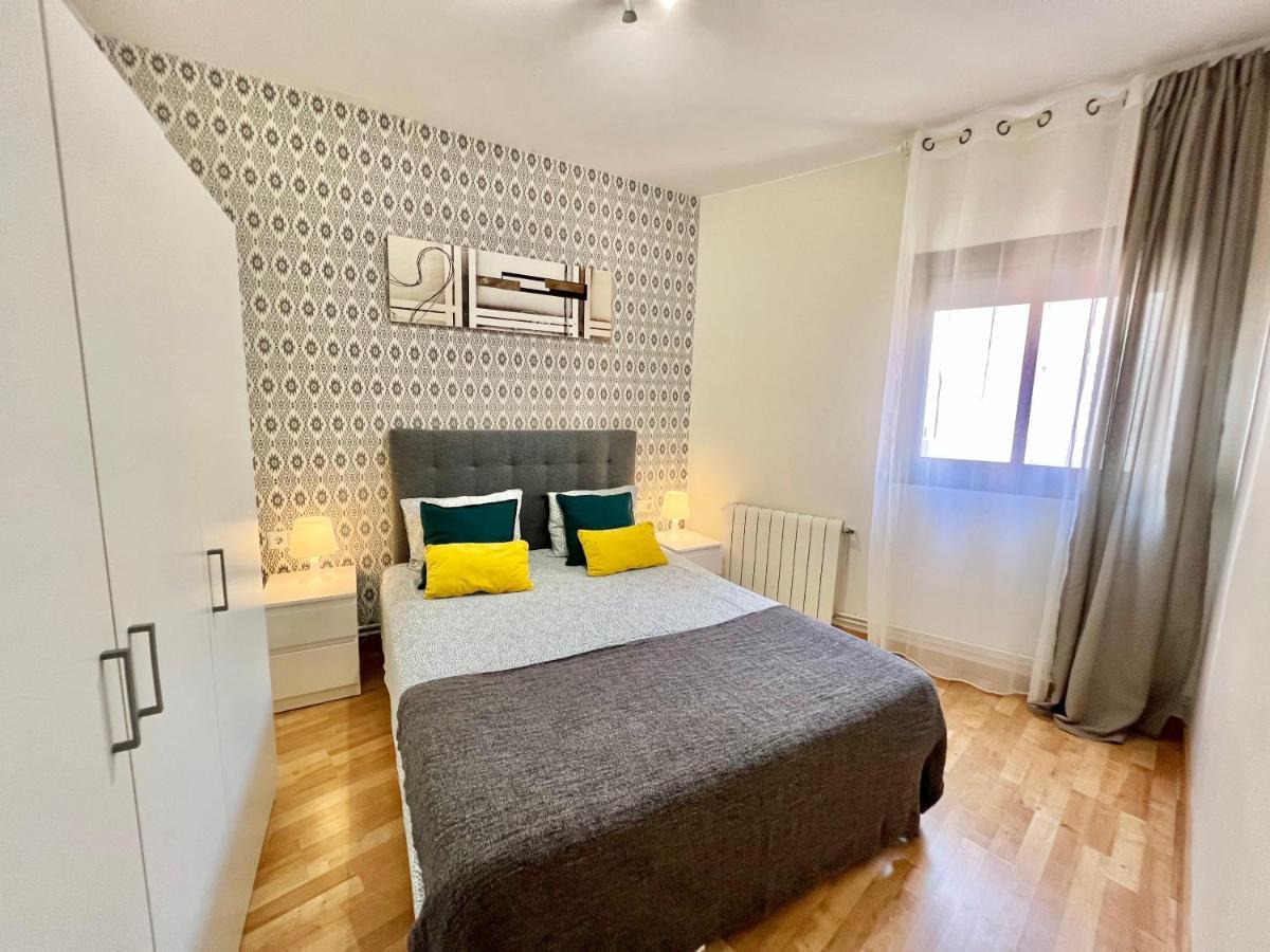 Comfortable Renovated Flat, Wifi! バダロナ エクステリア 写真