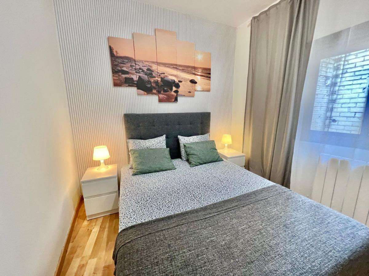Comfortable Renovated Flat, Wifi! バダロナ エクステリア 写真